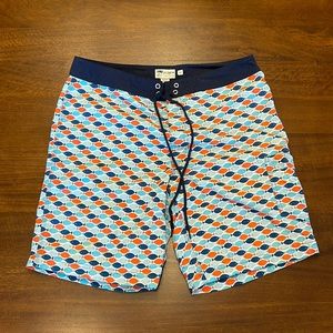 J Crew Mens 32 Fish pattern swim trunks